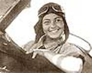Саша Османцева-курсант аэроклуба. Довоенная фотография.
